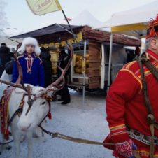 オーロラたなびく先住民族サーミの地へ。UPIが厳冬期スウェーデンツアーを企画