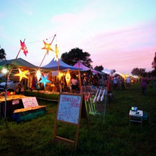 前売り1500円！　お手頃プライスで、内容も充実のトネリバー・ジャム。