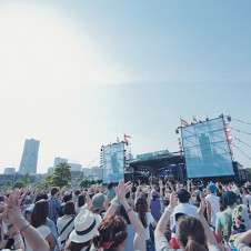 グリーンルームフェスの波割。都市で開催される春フェスに参加する方は「今でしょ！」。