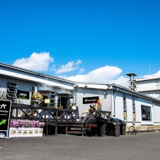 「ソト」で遊ぶワクワクが詰まったお店、小田原にオープン！