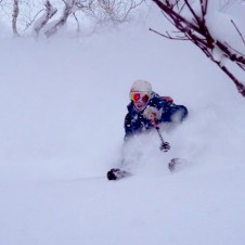 【海外】再生回数12万回を超える、dpsのばふばふパウダースキームービー「The Weight of Winter」