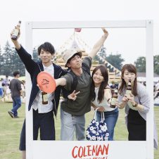 「ツナガル」をテーマにしたフェスのようなコールマンのフリーイベントが青山で開催。