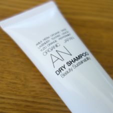 【やってみた】女性目線の５日間ドライシャンプー生活。髪を洗わなくても快適ってホント？